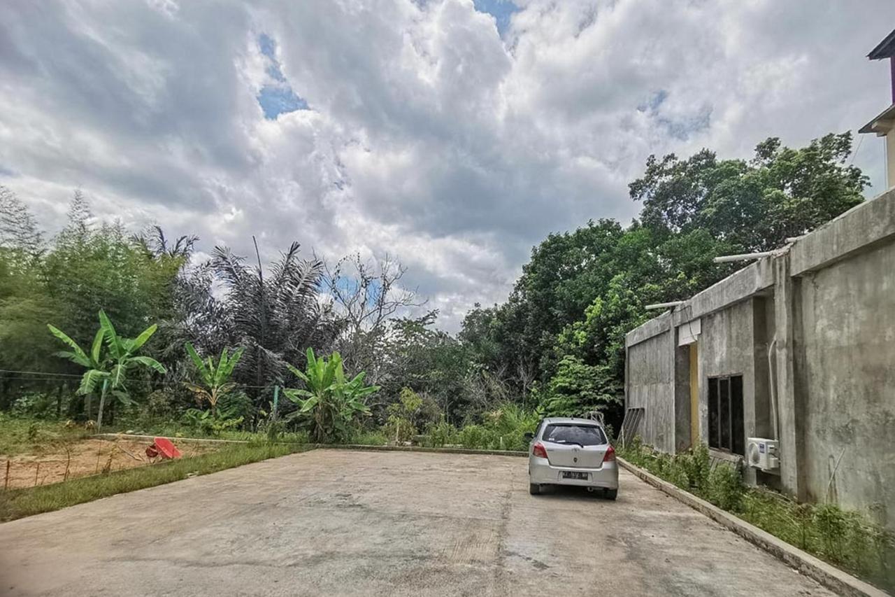 Reddoorz Near Kantor Walikota Bontang Nyerakat 外观 照片